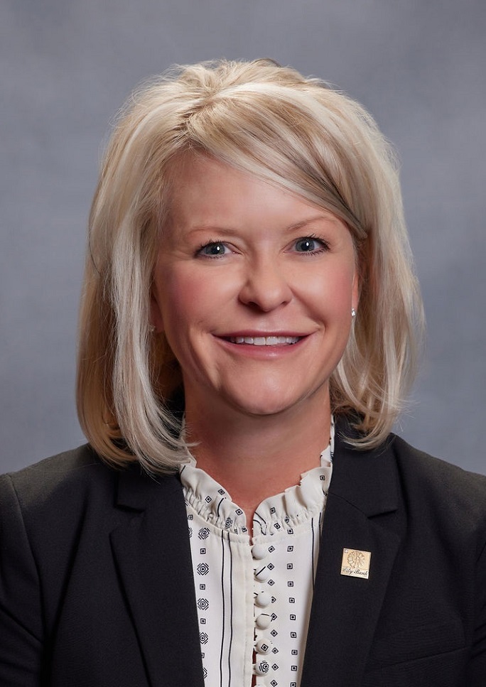 Mikella D. Newsom